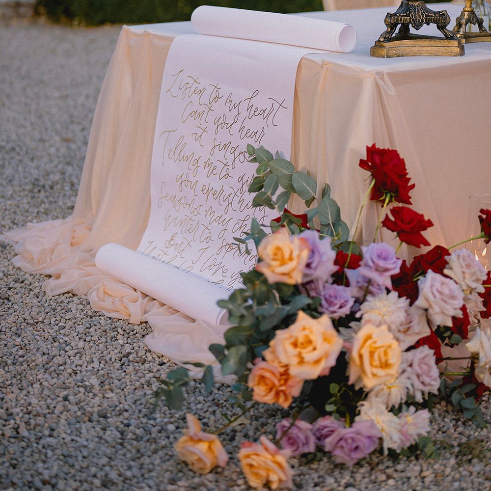 fabric-wedding-sign-table-decor