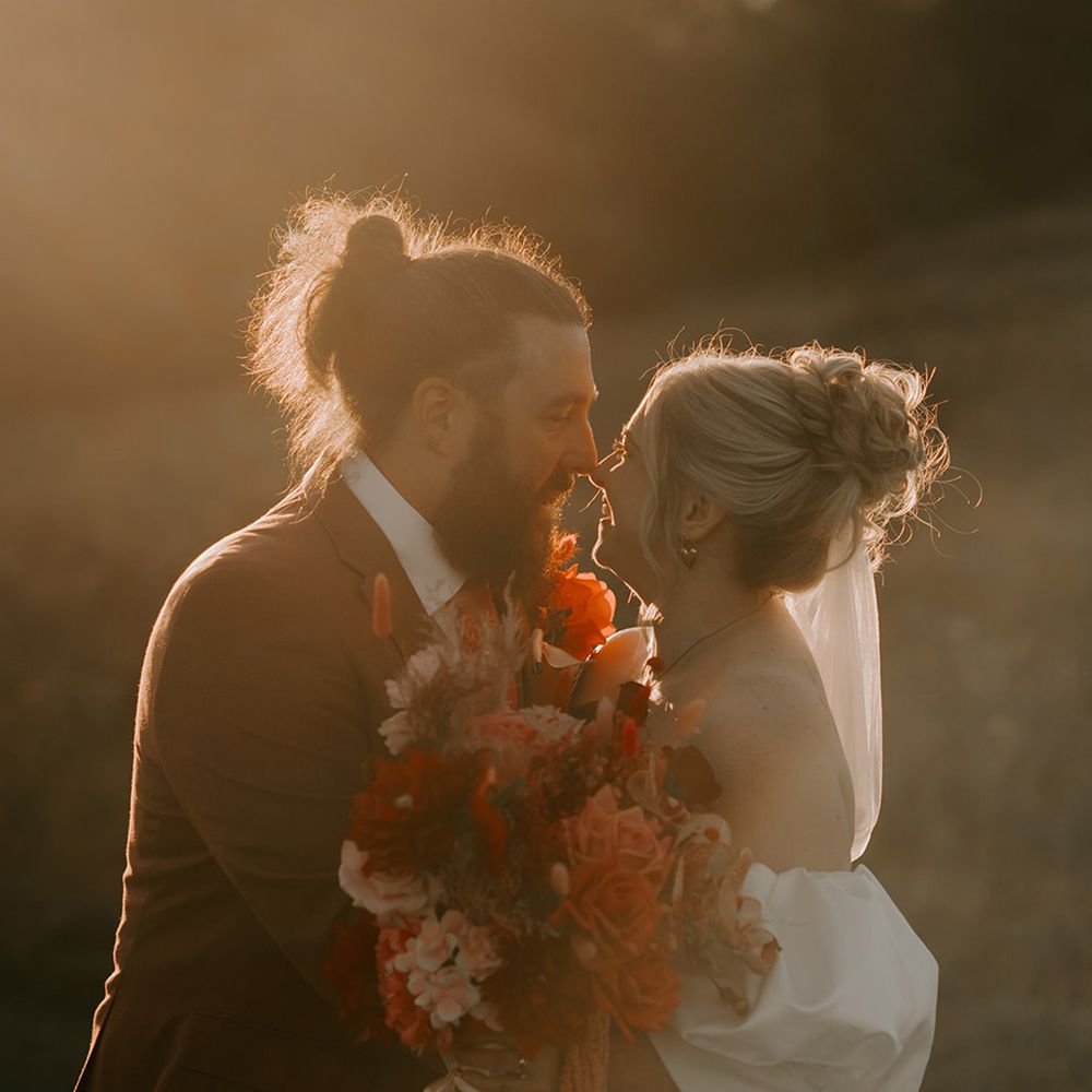 golden-hour-romantic-couple-portrait