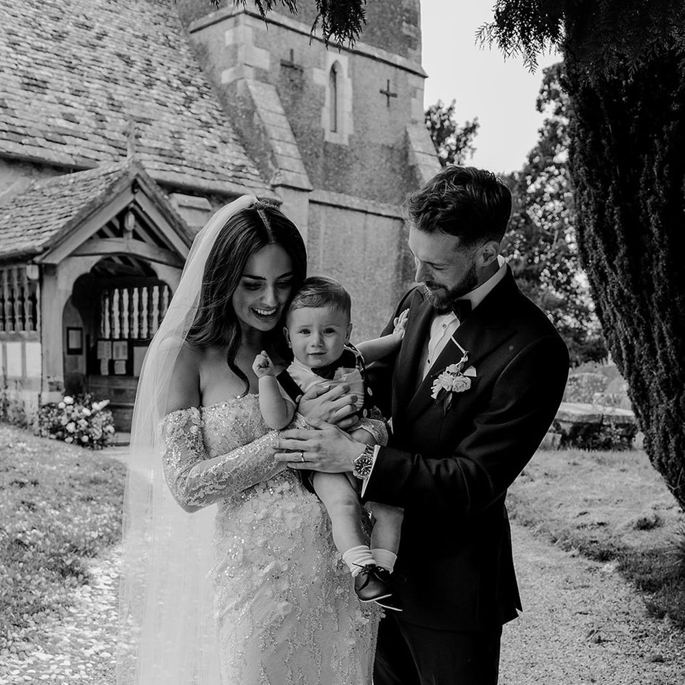 black-and-white-wedding-portrait-with-baby