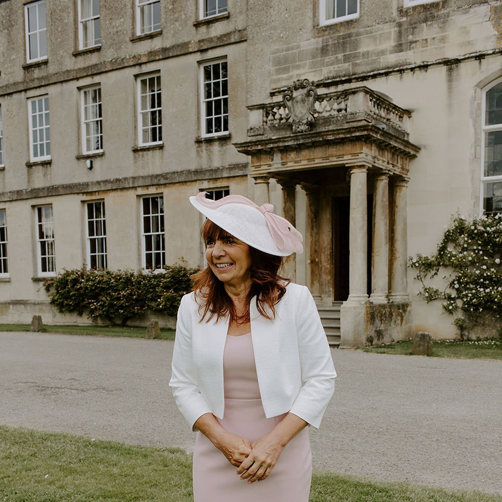 mother-of-the-bride-in-pink-dress