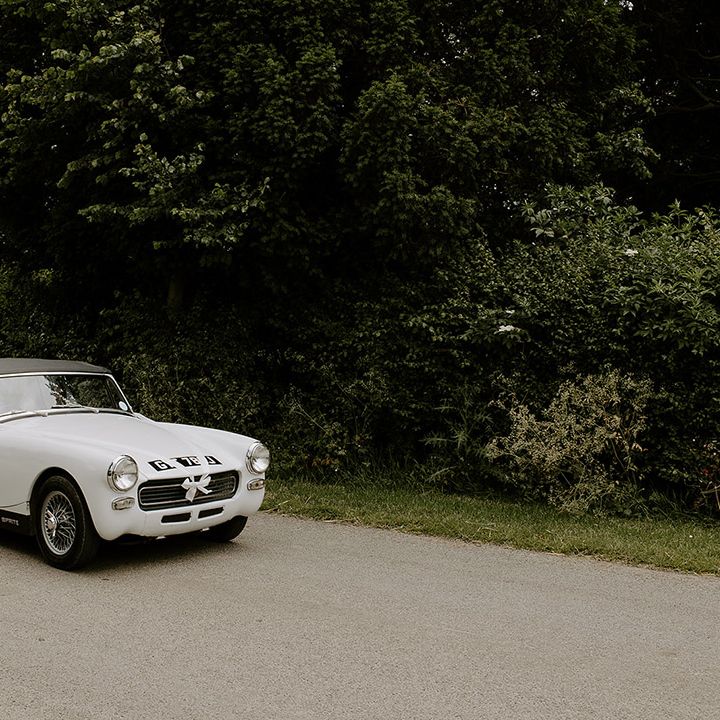 white-wedding-car-transport.