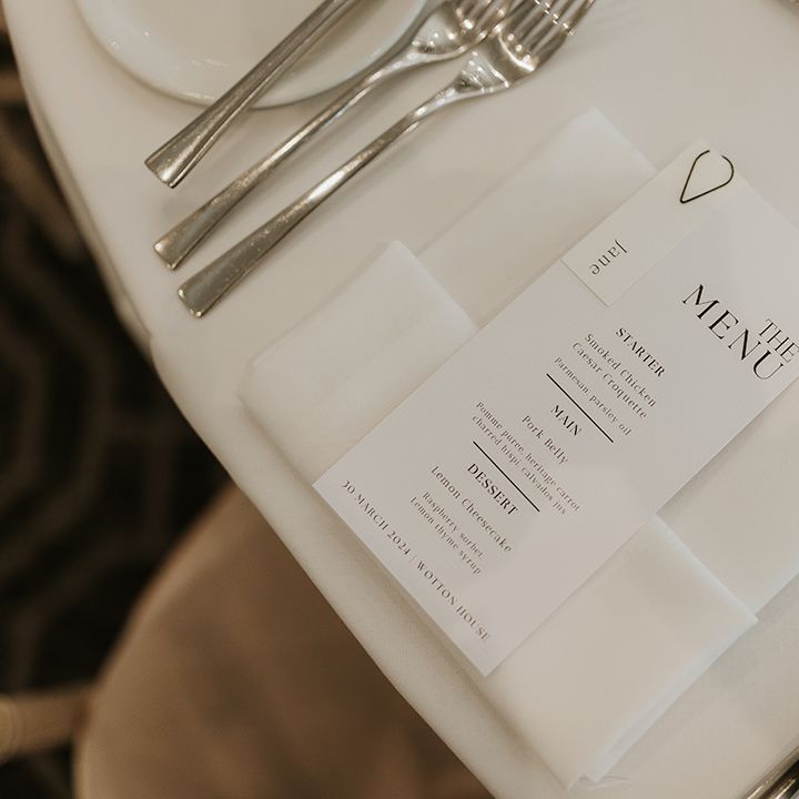 classic-wedding-menu-stationery