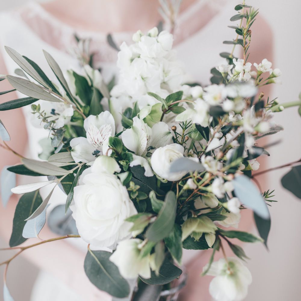 Image by <a href="https://www.paulinaweddings.com/" target="_blank">Paulina Weddings</a>