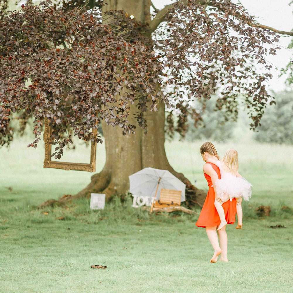 Fairytale Spring Wedding at Silchester House, Berkshire