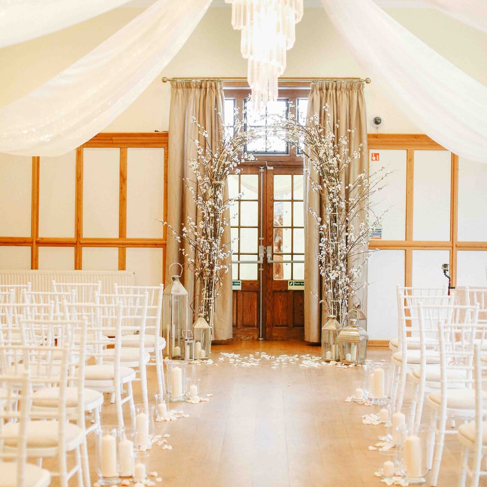 Ceremony Aisle & Altar