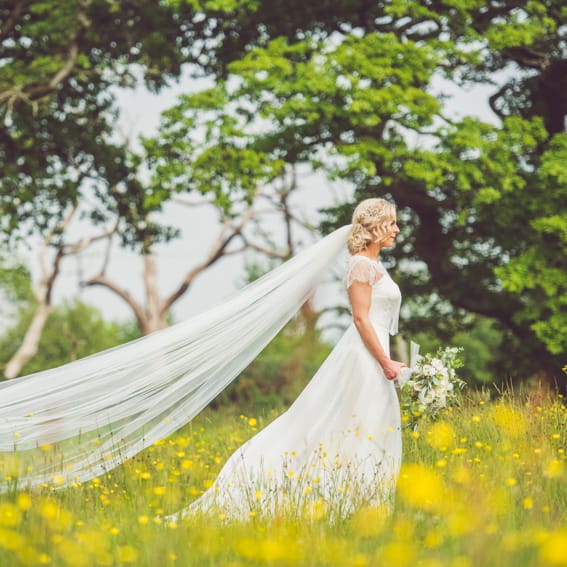 Bride in Stephanie Allin