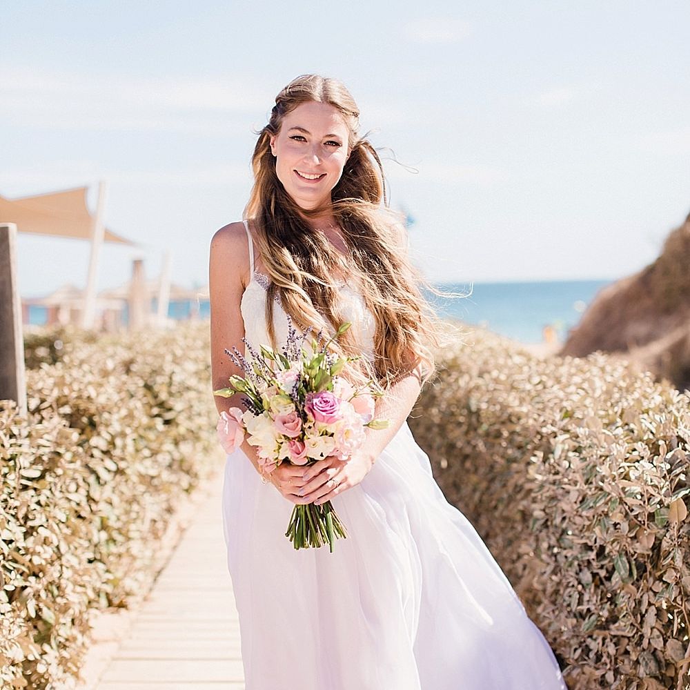 Images by <a href="https://www.fayecornhillphotography.co.uk" target="_blank">Faye Cornhill Photography</a>