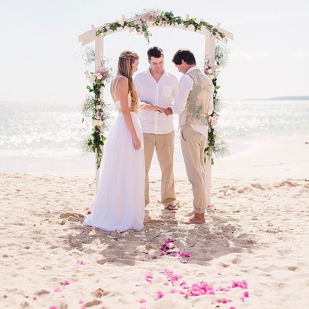 Images by <a href="https://www.fayecornhillphotography.co.uk" target="_blank">Faye Cornhill Photography</a>