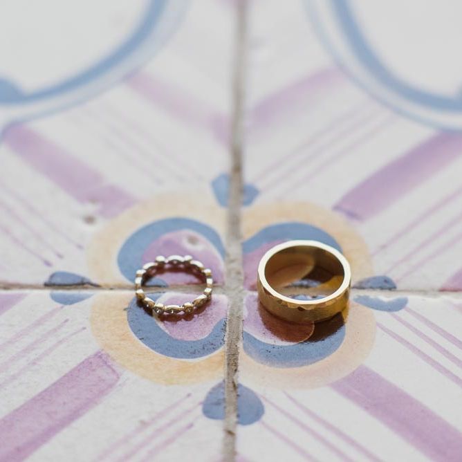 Image by <a href="https://www.giuliegiordi.com/" target="_blank">Giuli & Giordi</a>