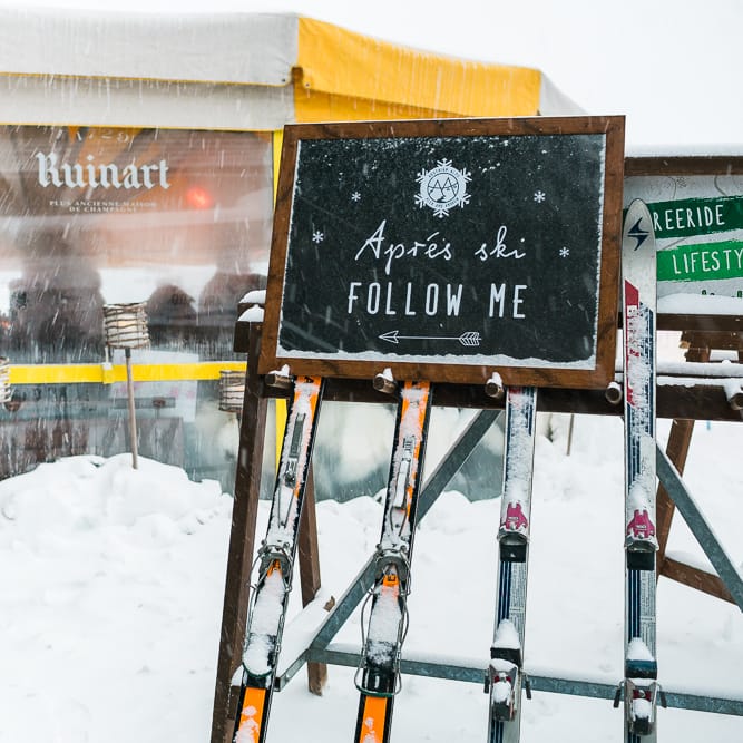 Apres Ski Wedding Sign