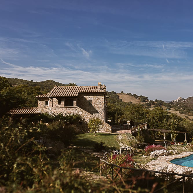 Intimate Tuscan Wedding at WP Relais, Castiglione D'orcia, Siena | Outdoor Reception with Fairy Light Decor | Bride in Gown from Cargie Threads | The Springles Photography