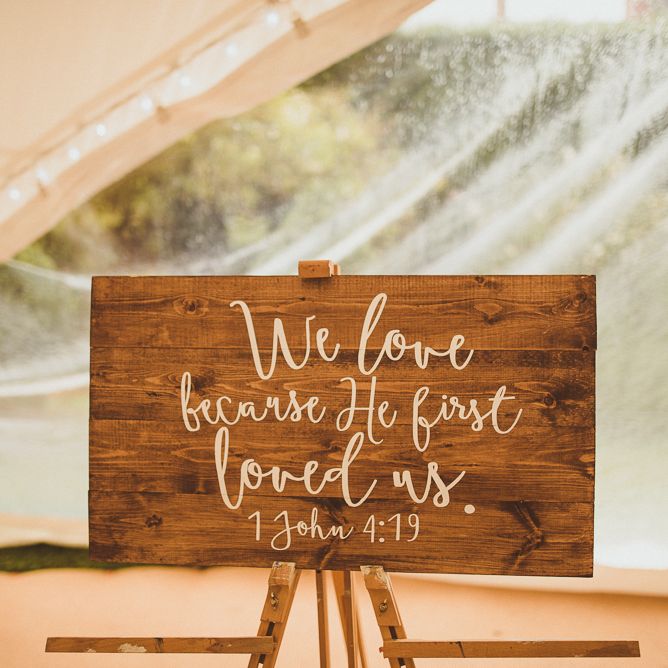 Rustic Wedding Signage