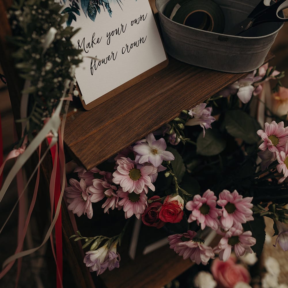 Outdoor Coastal Wedding at Ravensheugh Log Cabin in Scotland | Alpacas | MacGregor and MacDuff Kilts | Album Weddings Photography | Second Shooter Lovro Rozina