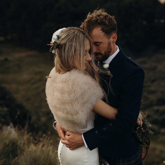 Outdoor Coastal Wedding at Ravensheugh Log Cabin in Scotland | Alpacas | MacGregor and MacDuff Kilts | Album Weddings Photography | Second Shooter Lovro Rozina