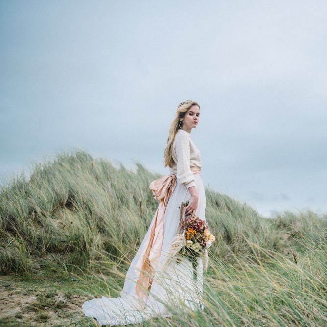 Autumnal Wedding Inspiration At The Coast With Pampas Grass Moon Gate & Drip Icing Cake With Images From Olivia Bossert Photography & Styling By The Artful Event Co