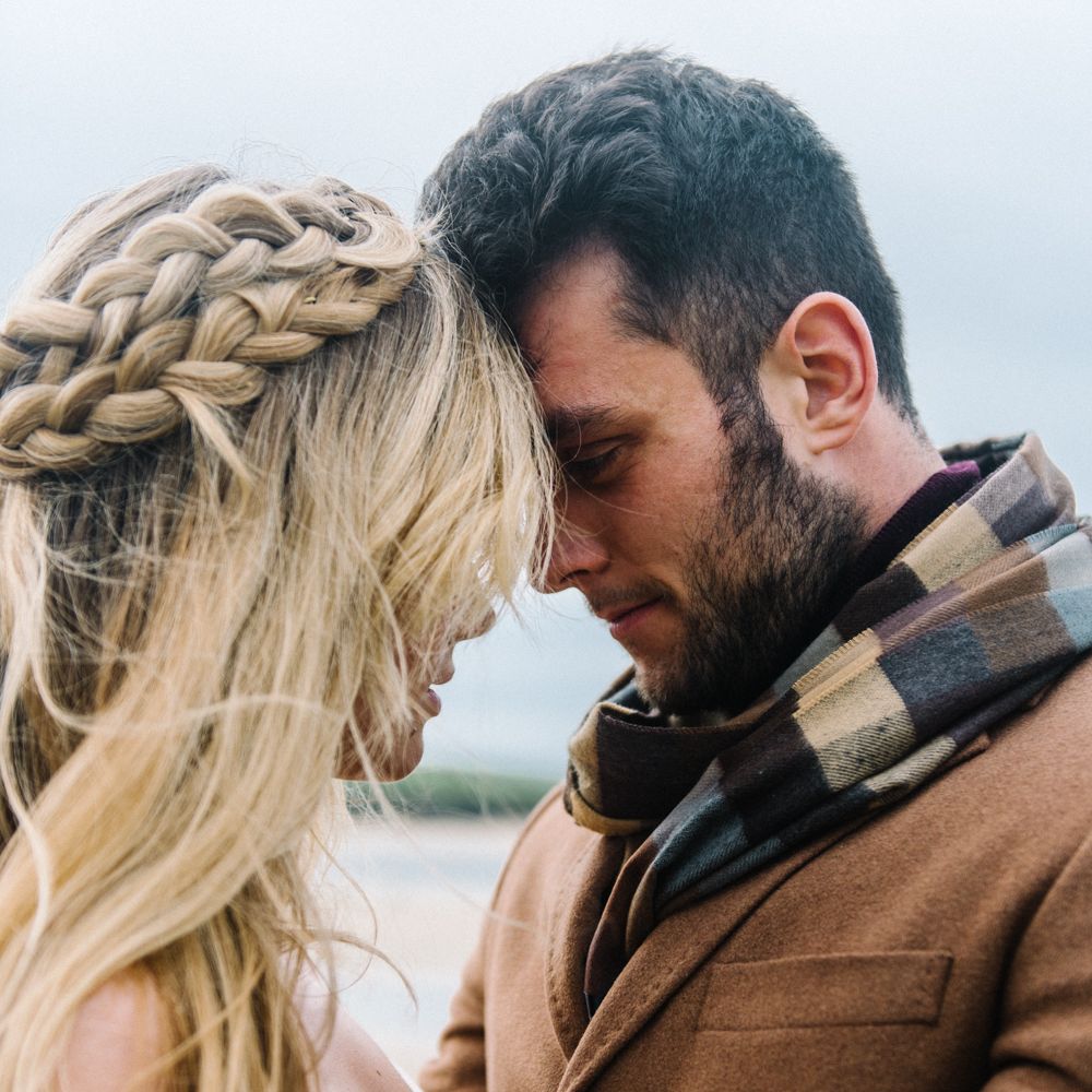 Autumnal Wedding Inspiration At The Coast With Pampas Grass Moon Gate & Drip Icing Cake With Images From Olivia Bossert Photography & Styling By The Artful Event Co
