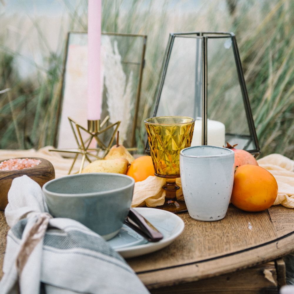 Autumnal Wedding Inspiration At The Coast With Pampas Grass Moon Gate & Drip Icing Cake With Images From Olivia Bossert Photography & Styling By The Artful Event Co