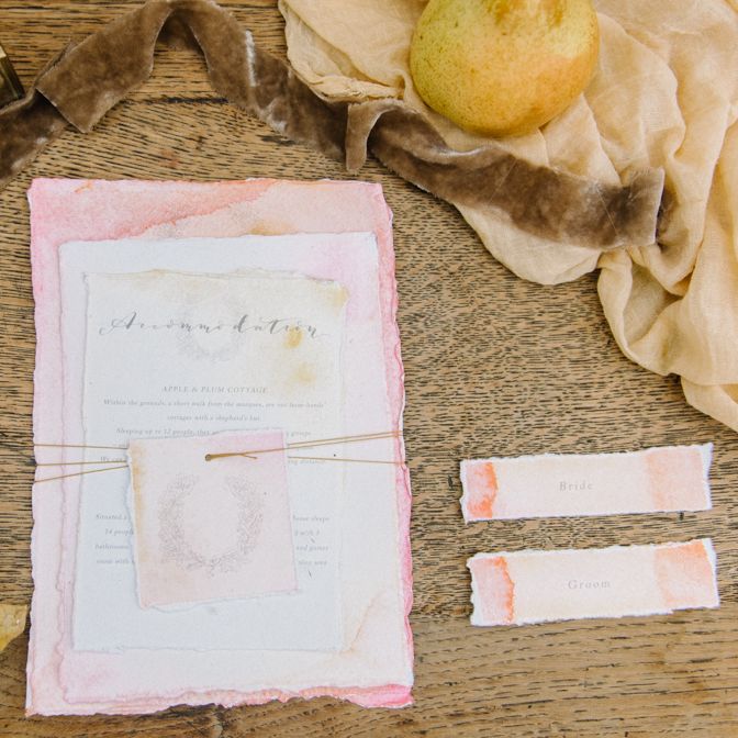 Autumnal Wedding Inspiration At The Coast With Pampas Grass Moon Gate & Drip Icing Cake With Images From Olivia Bossert Photography & Styling By The Artful Event Co