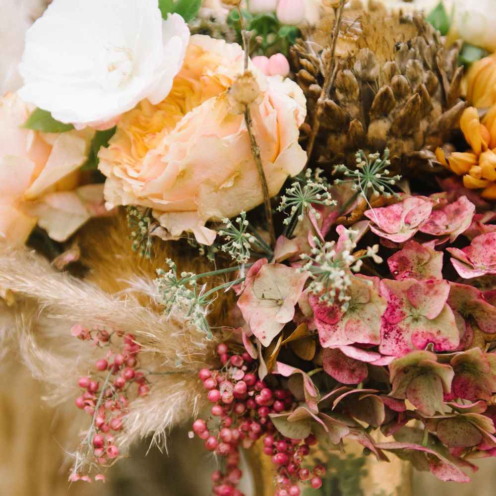 Autumnal Wedding Inspiration At The Coast With Pampas Grass Moon Gate & Drip Icing Cake With Images From Olivia Bossert Photography & Styling By The Artful Event Co