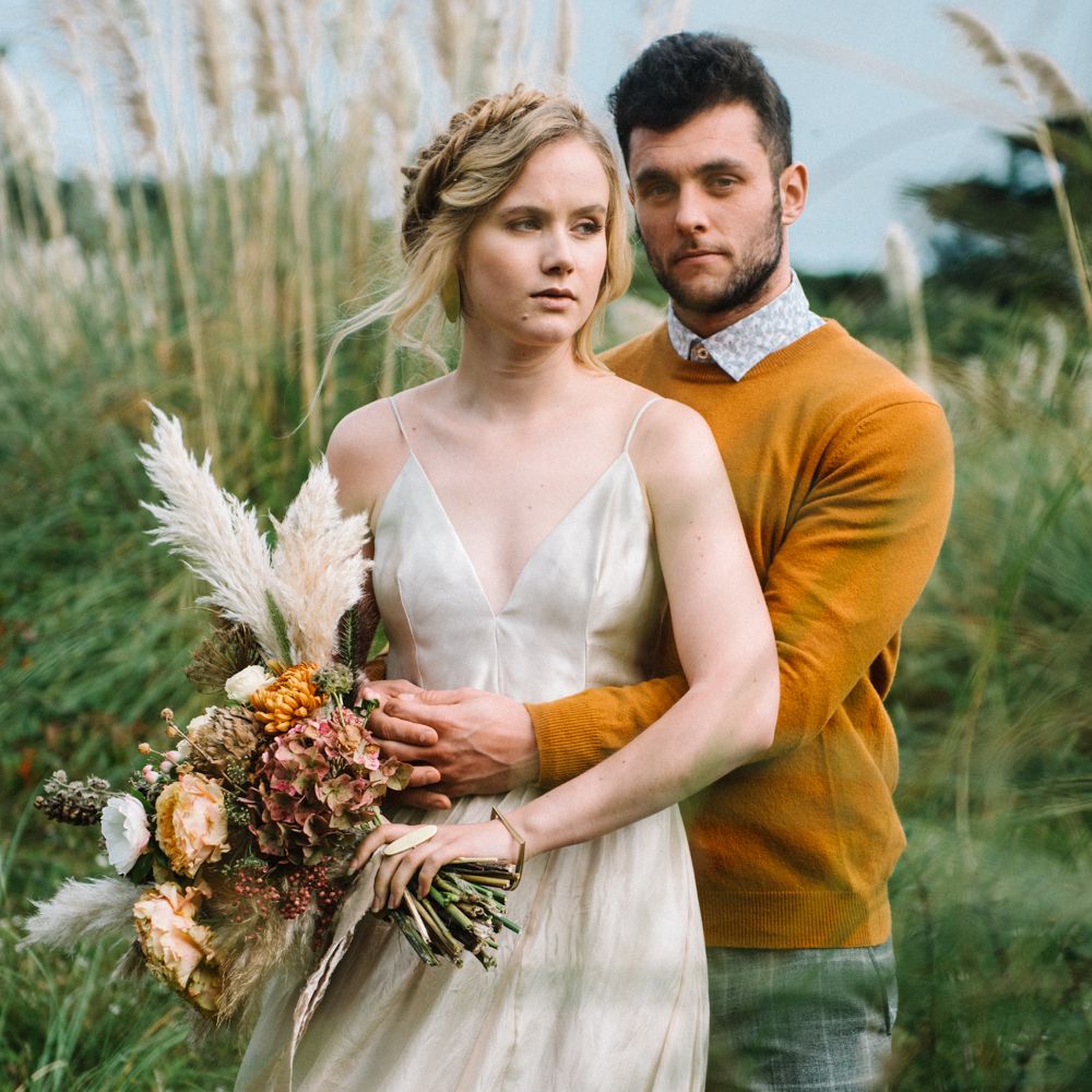 Autumnal Wedding Inspiration At The Coast With Pampas Grass Moon Gate & Drip Icing Cake With Images From Olivia Bossert Photography & Styling By The Artful Event Co