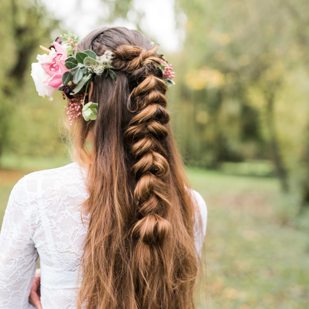 Bridal Hair Style Half Up Half Down | Autumnal Decadence Wedding Inspiration at Twyning Park Styled by For The Love of Weddings | Red, Gold & Blush Colour Scheme | Captured by Katrina Photography