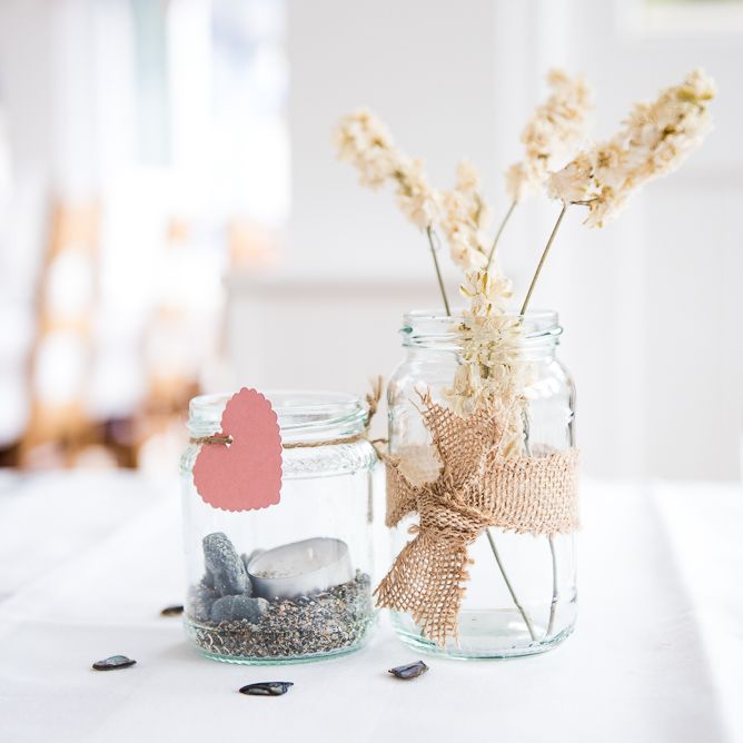 Centrepiece | Coastal Wedding at Driftwood Spas St Agnes, Cornwall | Jessica Grace Photography