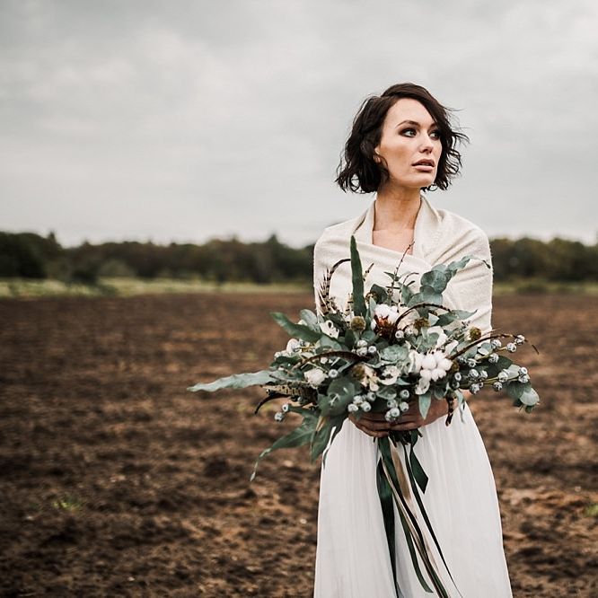 Boho Bride in Shikoba Bride Wedding Dress | Boho Winter Tipi Wedding Inspiration | Styling & Concept by Pretty Creative | Amy Faith Photography
