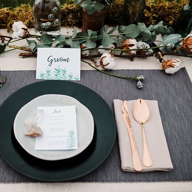 Place Setting | Hattie Boo Designs Wedding Stationery | Boho Winter Tipi Wedding Inspiration | Styling & Concept by Pretty Creative | Amy Faith Photography