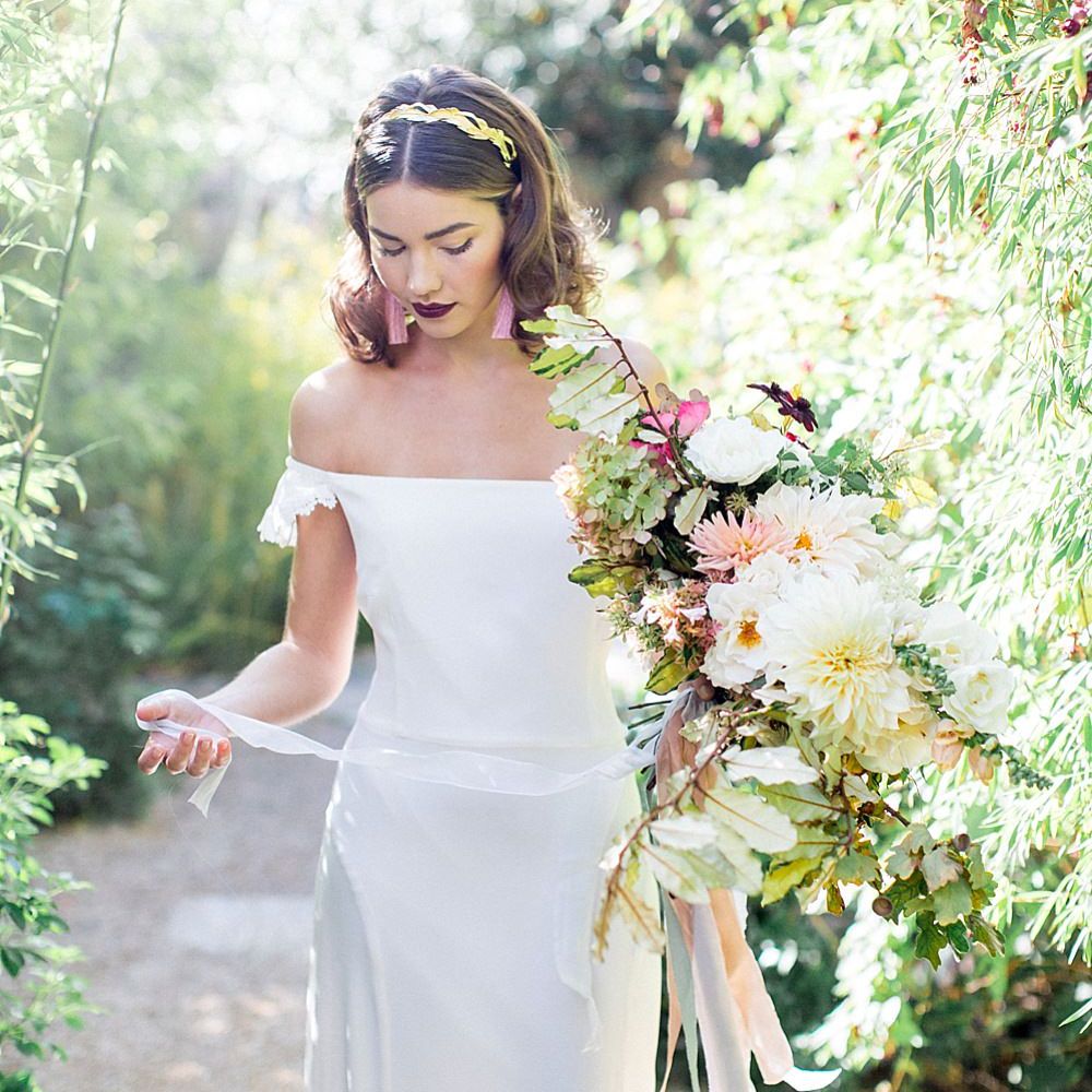 Bridal Beauty | Botanical Boho Luxe Inspiration | Philippa Sian Photography