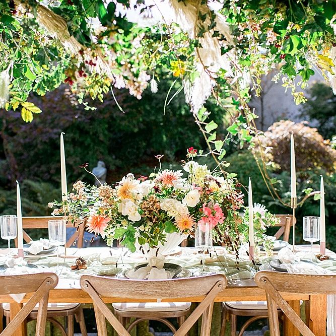 Flower Installation | Table Scape | Botanical Boho Luxe Inspiration | Philippa Sian Photography
