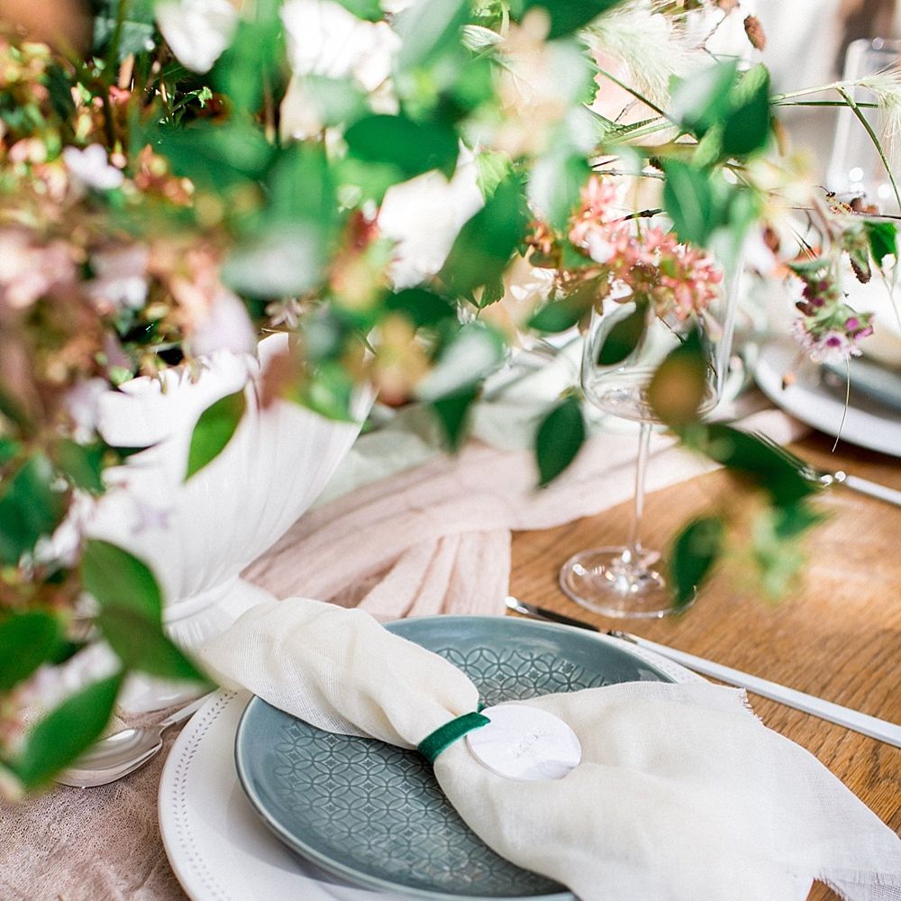 Place Setting | Botanical Boho Luxe Inspiration | Philippa Sian Photography