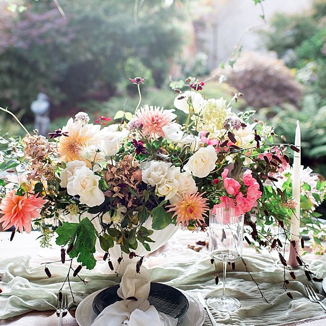 Floral Centrepiece | Botanical Boho Luxe Inspiration | Philippa Sian Photography
