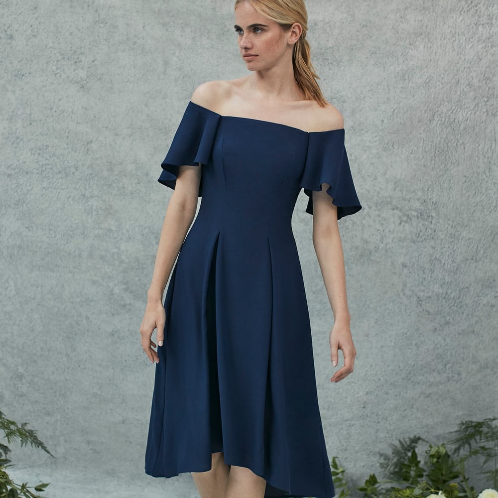 <a href="https://www.coast stores.com/p/betty midi dress/1911920?utm_source=Rock_my_wedding&utm_medium=social&utm_campaign=blog_post&utm_content=bettydress" rel="noopener" target="_blank">Betty Midi Dress</a> by Coast