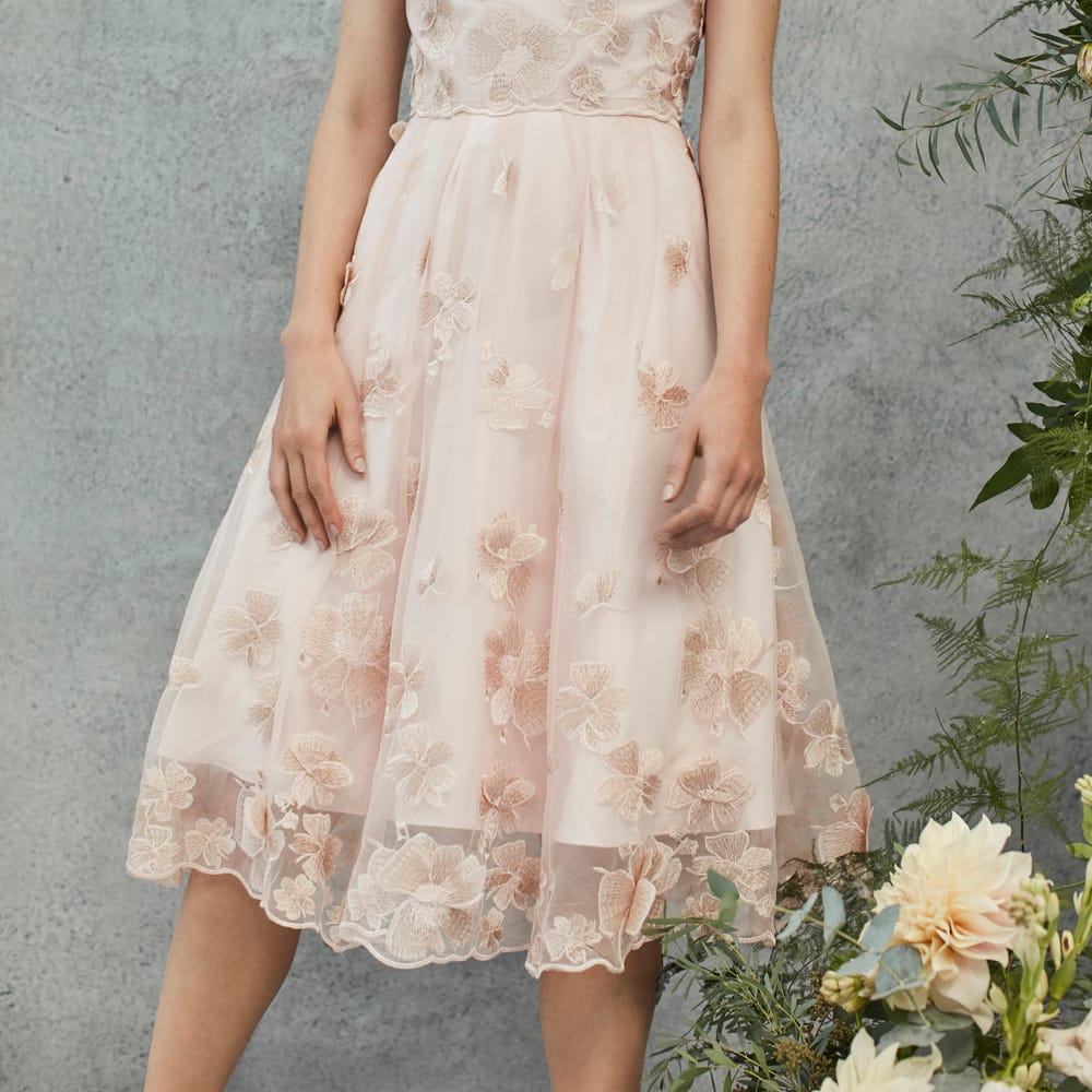 <a href="https://www.coast stores.com/p/neive lace top/1914520?utm_source=Rock_my_wedding&utm_medium=social&utm_campaign=blog_post&utm_content=neivetop" rel="noopener" target="_blank">Neive Lace Top</a> & <a href="https://www.coast stores.com/p/neive lace skirt/1914320?utm_source=Rock_my_wedding&utm_medium=social&utm_campaign=blog_post&utm_content=neiveskirt" rel="noopener" target="_blank">Neive Lace Skirt</a> by Coast (BLUSH PINK COMING SOON)