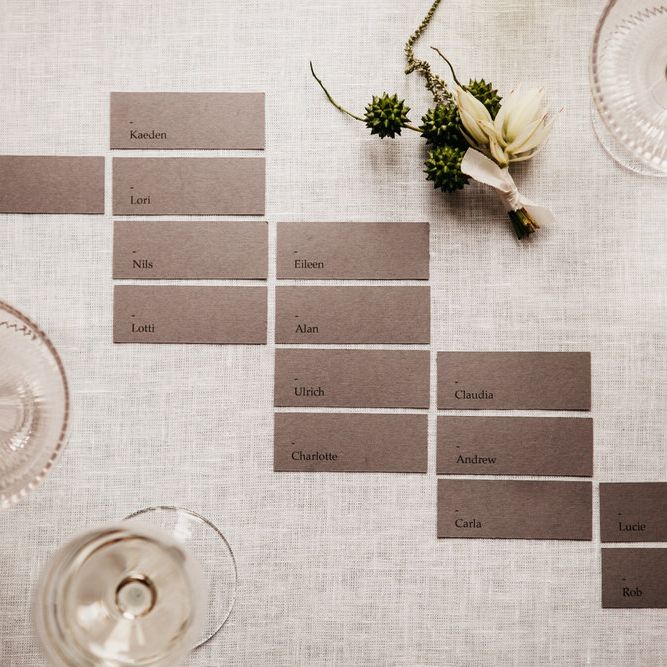 Elegant & Minimal Autumnal Wedding Inspiration