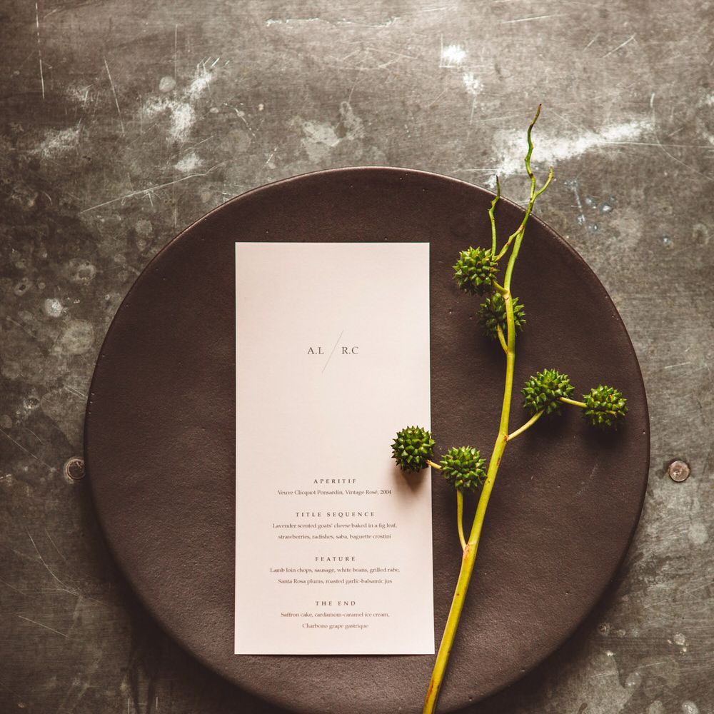 Elegant & Minimal Autumnal Wedding Inspiration