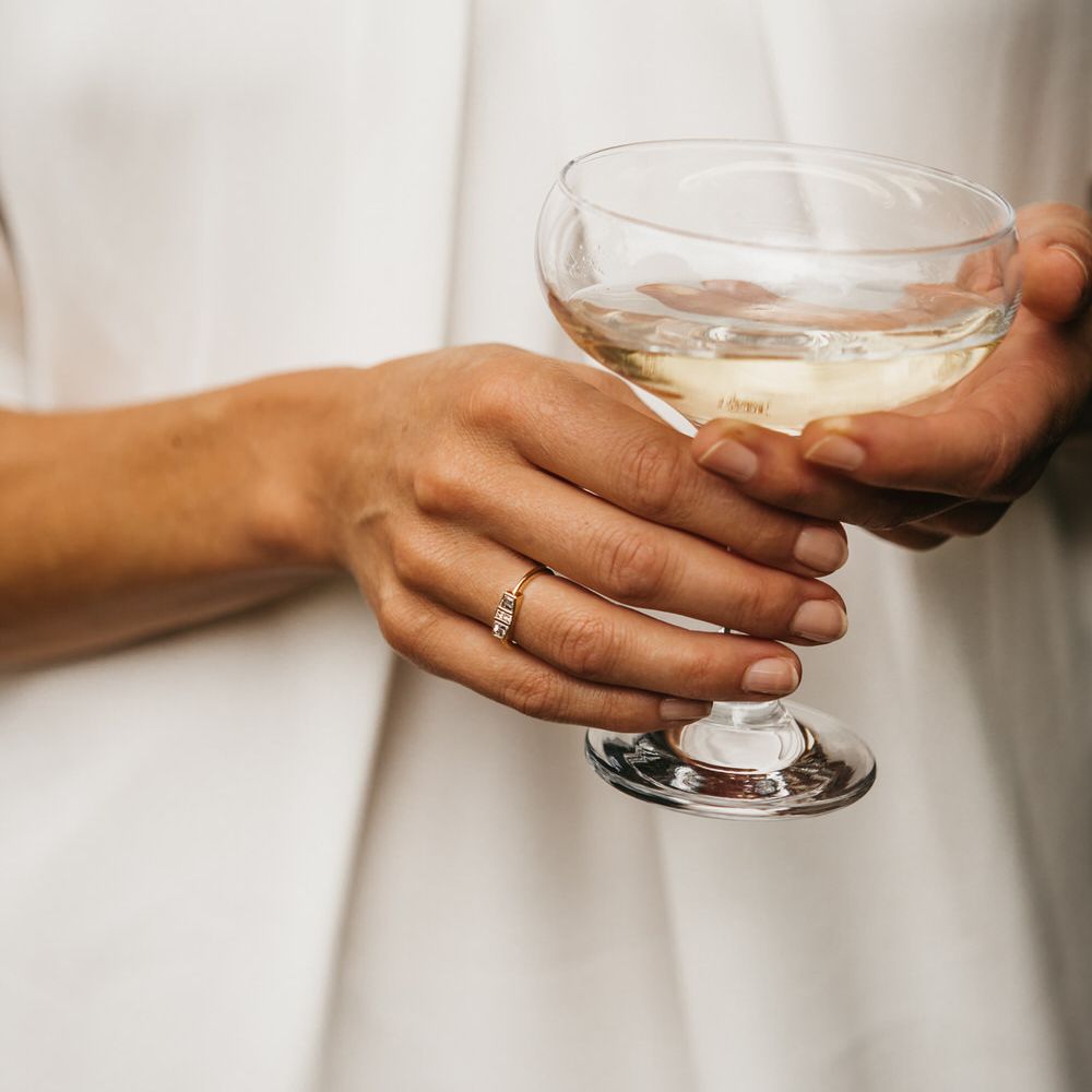 Understated Urban Elegance | Stylish & Contemporary Styling For The Modern Bride By Hilde. Stories | Images By Claudia Gödke