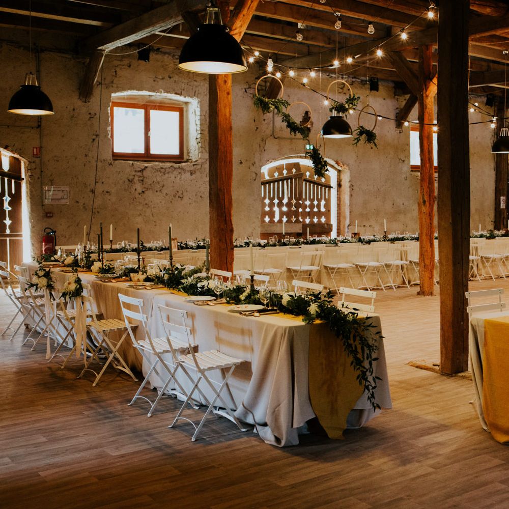 Rustic Reception | Chic Rustic French Wedding at Le Morimont Styled by Féelicité | Photography by Chloe