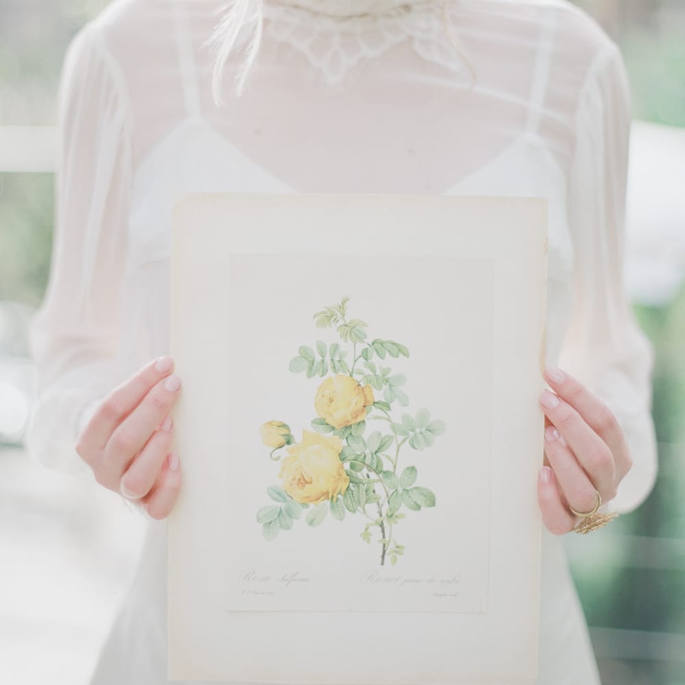 Sky Blue & Coral Wedding Inspiration For An Elegant Shoot In A Glasshouse At The Bombay Sapphire Distillery With Images From Julie Michaelsen Photography