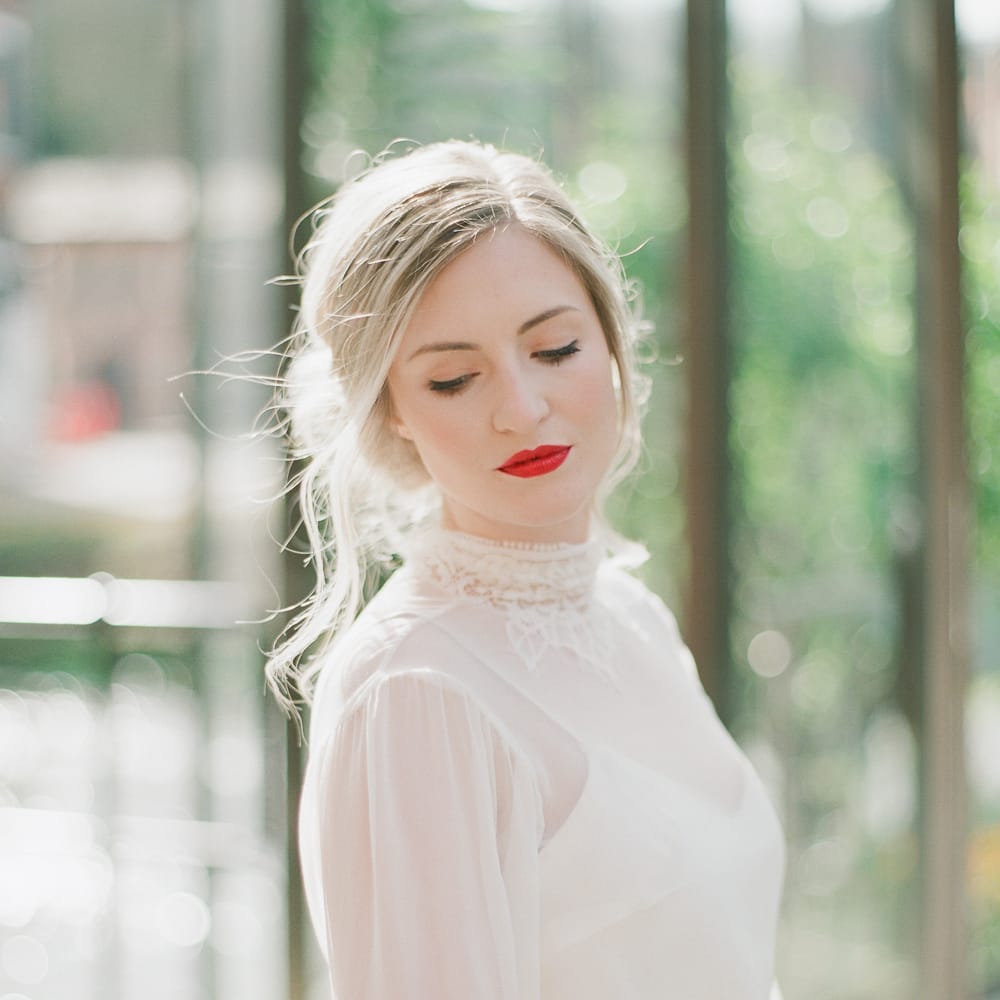 Sky Blue & Coral Wedding Inspiration For An Elegant Shoot In A Glasshouse At The Bombay Sapphire Distillery With Images From Julie Michaelsen Photography
