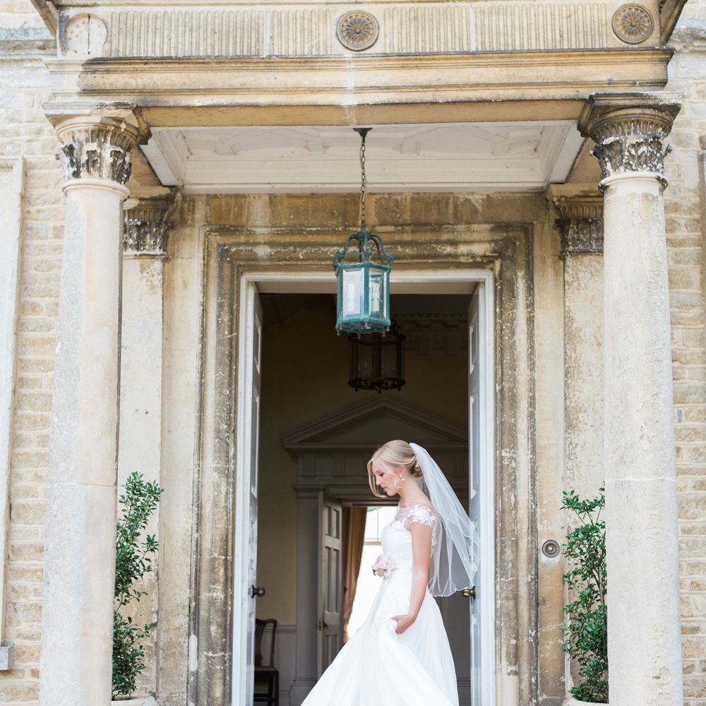Bride in Naomi Neoh Wedding Dress