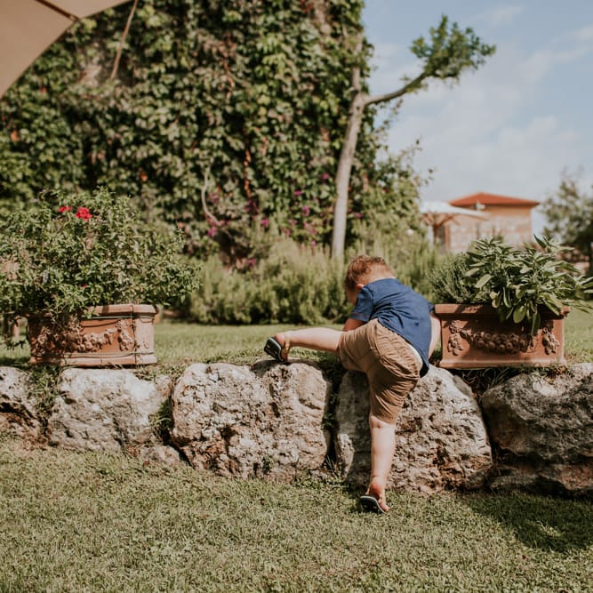 Elegant Italian Destination Wedding in Tuscan Hills Planned by Romeo & Juliet Weddings | D&A Photography | Ben Walton Films