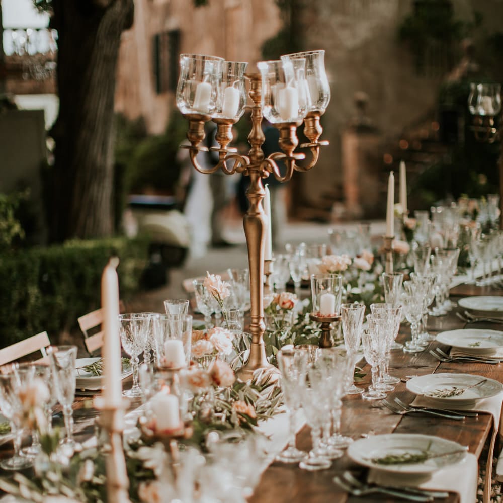 Elegant Tablescape | Tuscan Wedding Planned by Romeo & Juliet Weddings | D&A Photography | Ben Walton Films