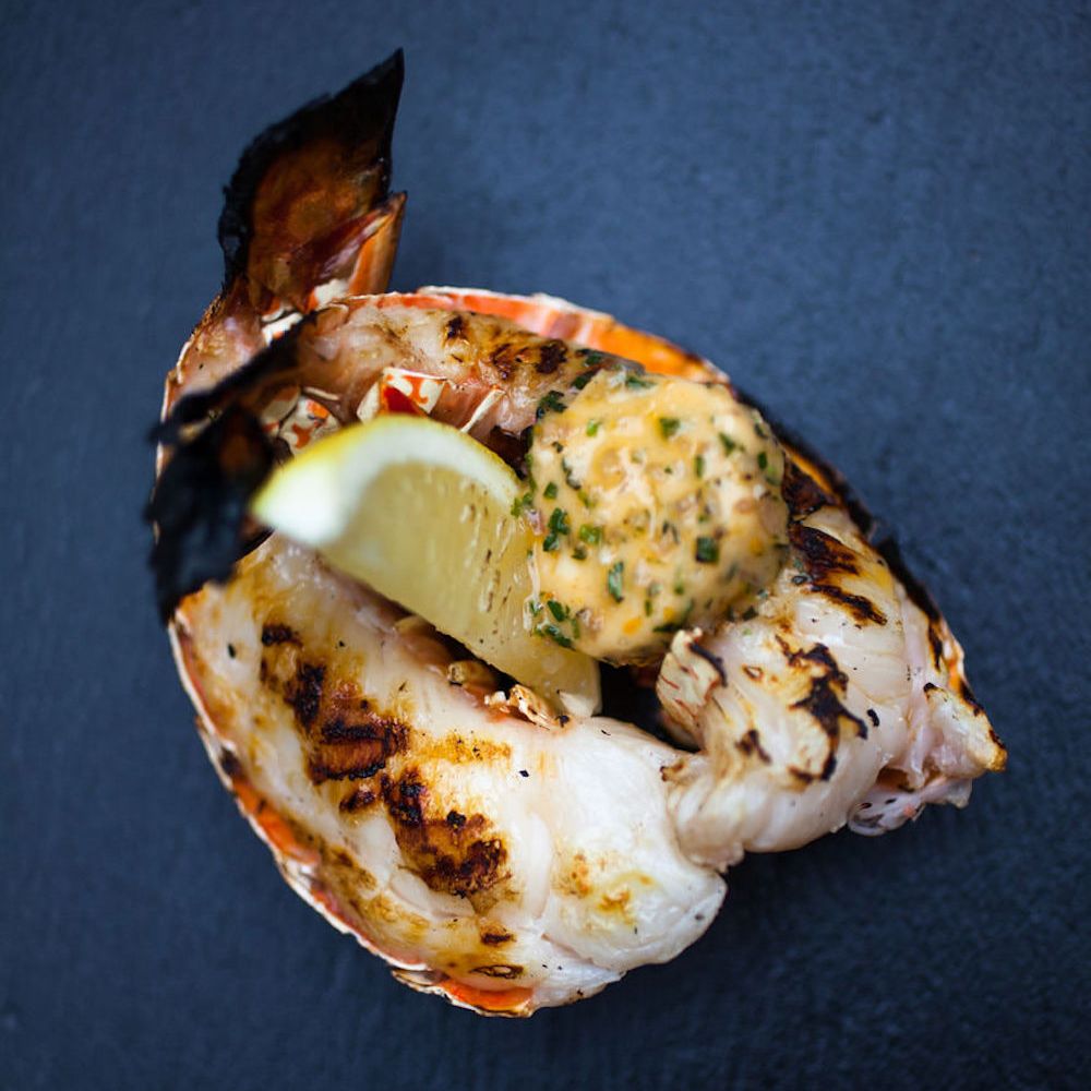 Wedding Lobster // Wedding Venue For Foodies Hampton Manor Hampton In Arden // Exclusive Use Wedding Venue With Michelin Star Restaurant Food Lovers Wedding
