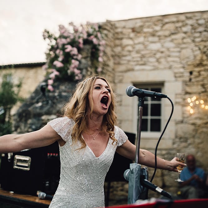 Outdoor Wedding Entertainment