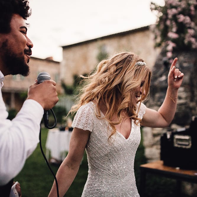 Outdoor Wedding Entertainment