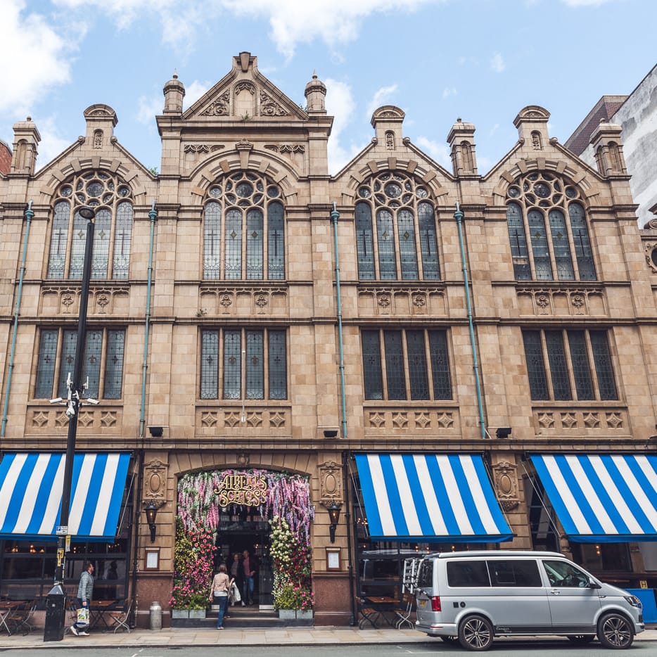 Contemporary City Wedding at People's History Museum & Hope Mill Theatre, Manchester Planned by Alternative Weddings MCR | Babb Photography