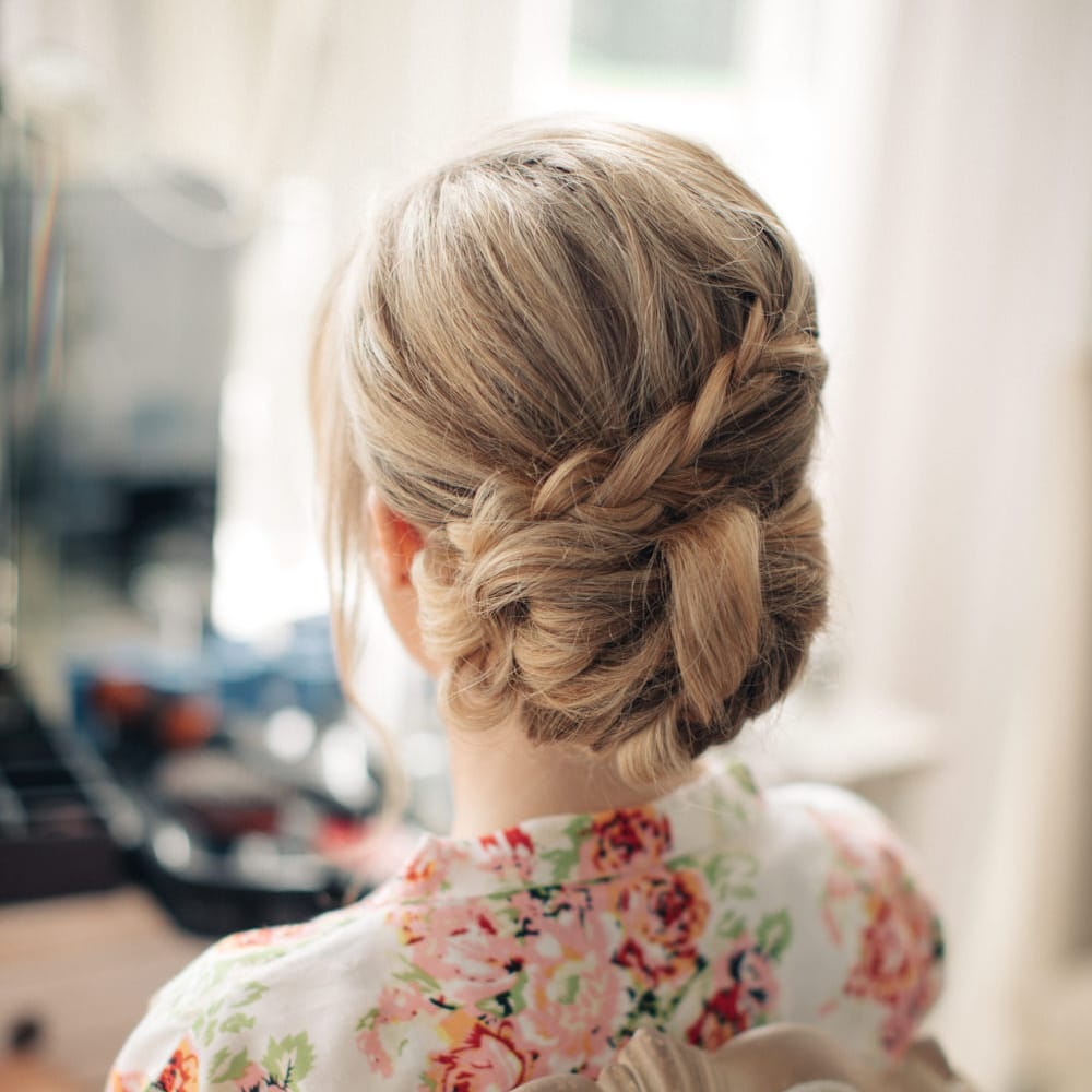 Chic Bridal Up Do | Elegant, Pastel Wedding at Hedsor House, Buckinghamshire | M & J Photography | Shoot It Yourself Films