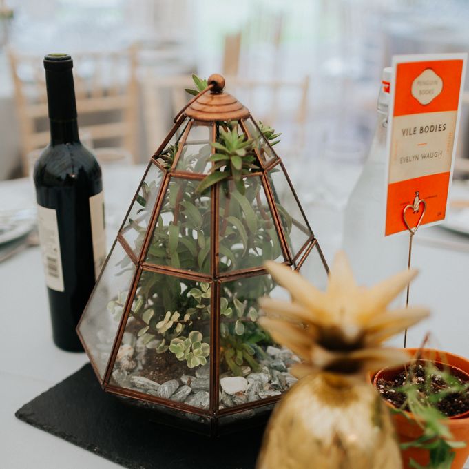 Terrarium Wedding Centrepiece | Classic Wedding at Yeldersley Hall in Derbyshire | Luis Calow Photography