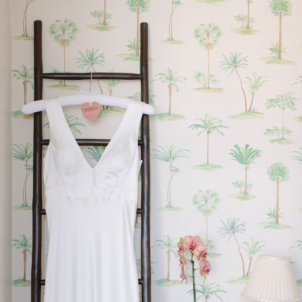 Images by <a href="https://www.camillaarnholdphotography.com" target="_blank">Camilla Arnhold Photography</a>